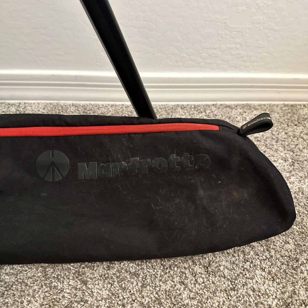 Manfrotto 290 MT294A3 Aluminum Tripod + Manfrotto 804RC2 3-Way Pan/Tilt Head - Picture 4 of 11